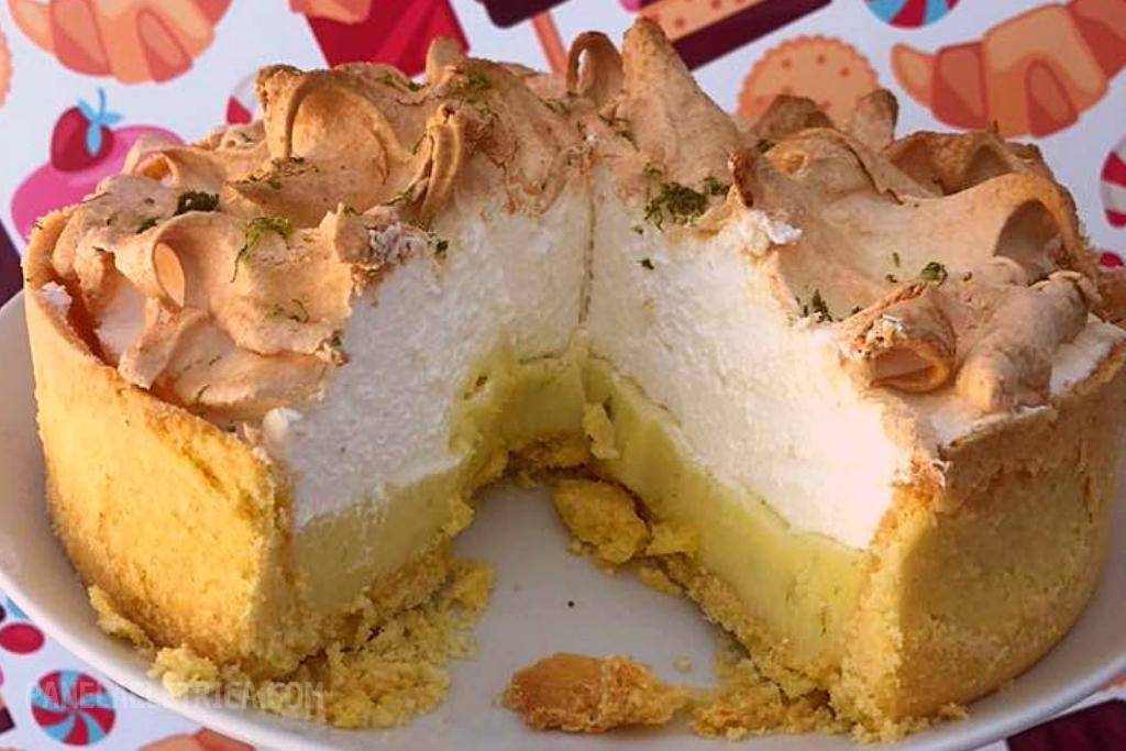 Torta de limão perfeita, já pensou fazer pra sobremesa de hoje super fácil