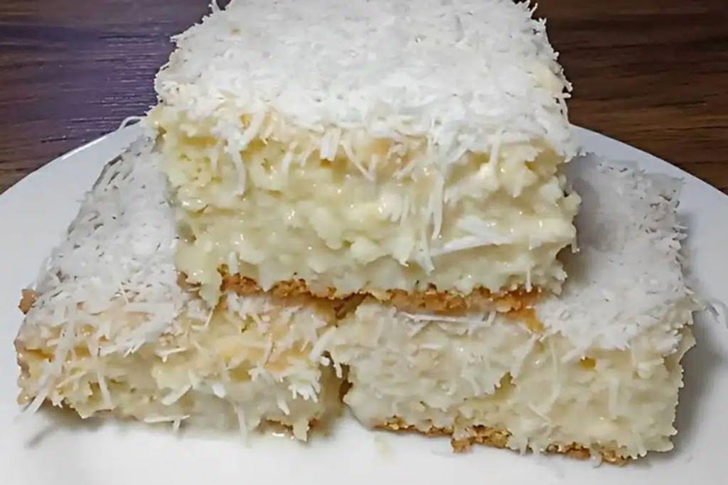 Bolo de Coco Gelado super molhadinho, que vai te viciar nessa delicia