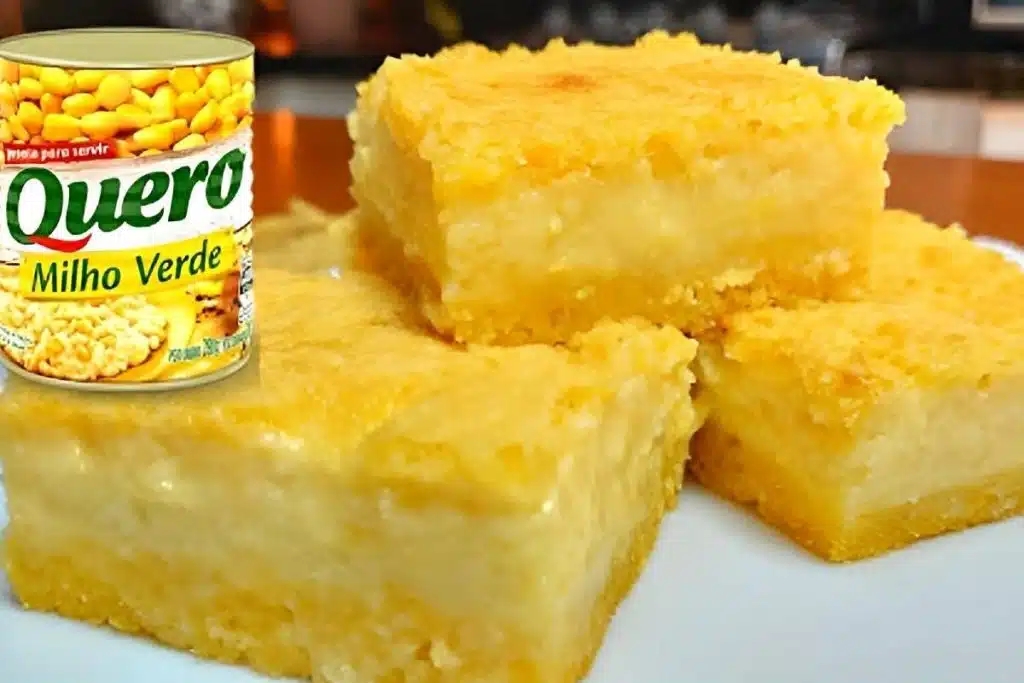 Bolo de milho cremoso feito com milho em lata, muito fácil de preparar e fica pronto rapidinho